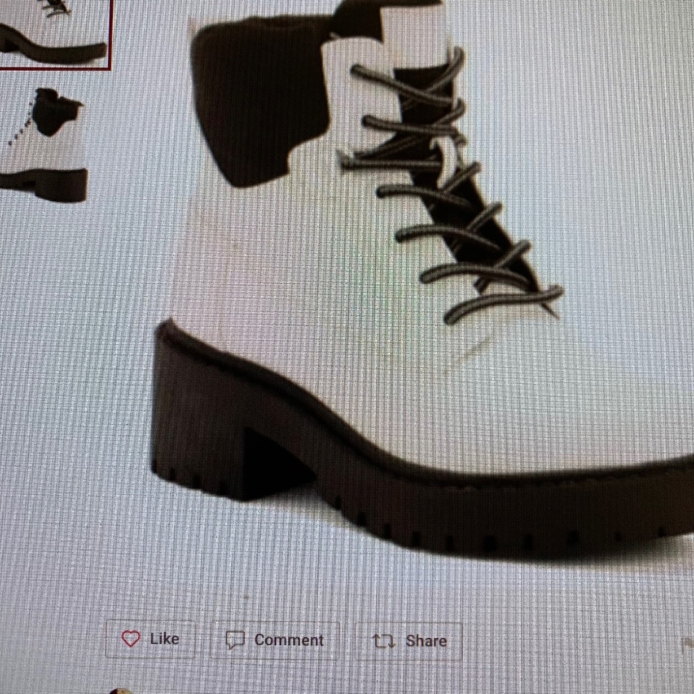 Kendall & Kylie  combat boots